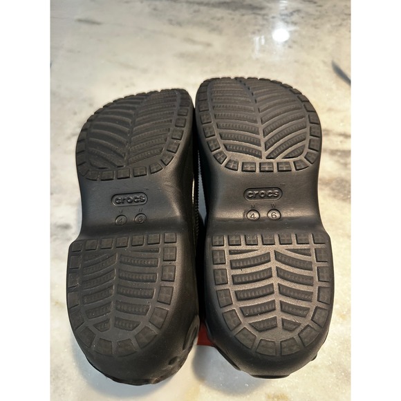 Crocs Classic Platform Clogs Black Comfortable Footwear Size 6 - Picture 5 of 5